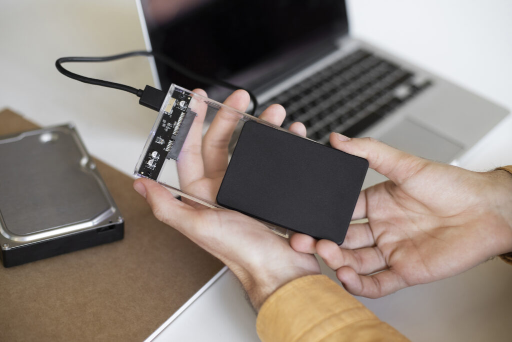 Как восстановить данные с жёсткого диска